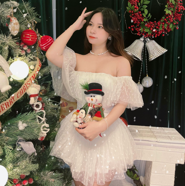 Cherry Sam Instabio Link in bio